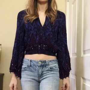 Long sleeve bell sleeve crop top